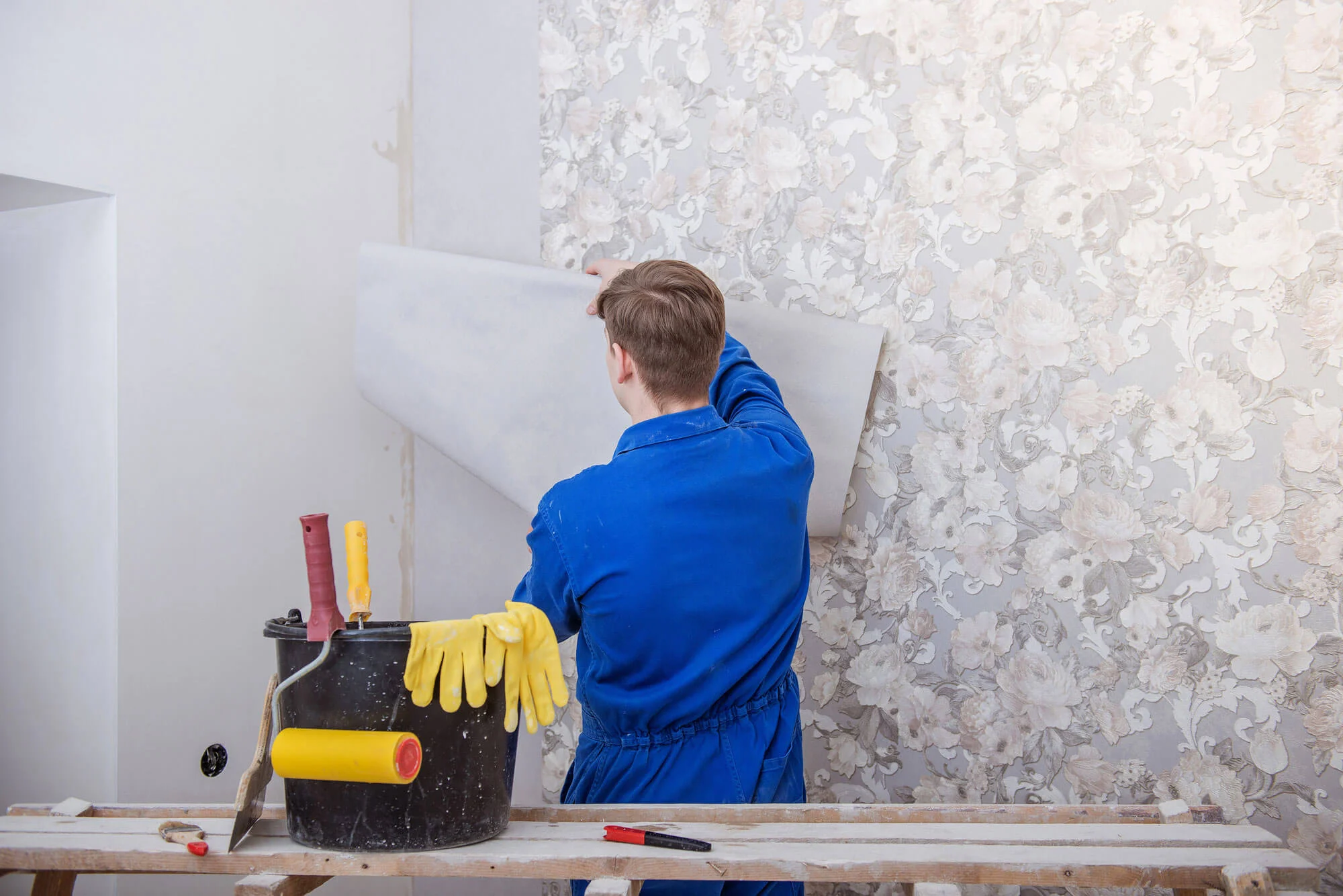 About Marietta Wallpaper Hanger